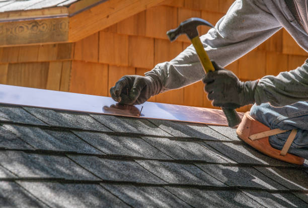 Best Roof Insulation Installation  in Lyndhurst, VA