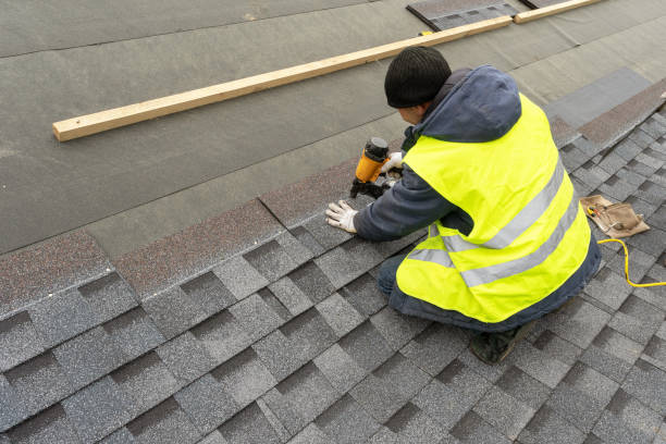 Best Roof Repair  in Lyndhurst, VA